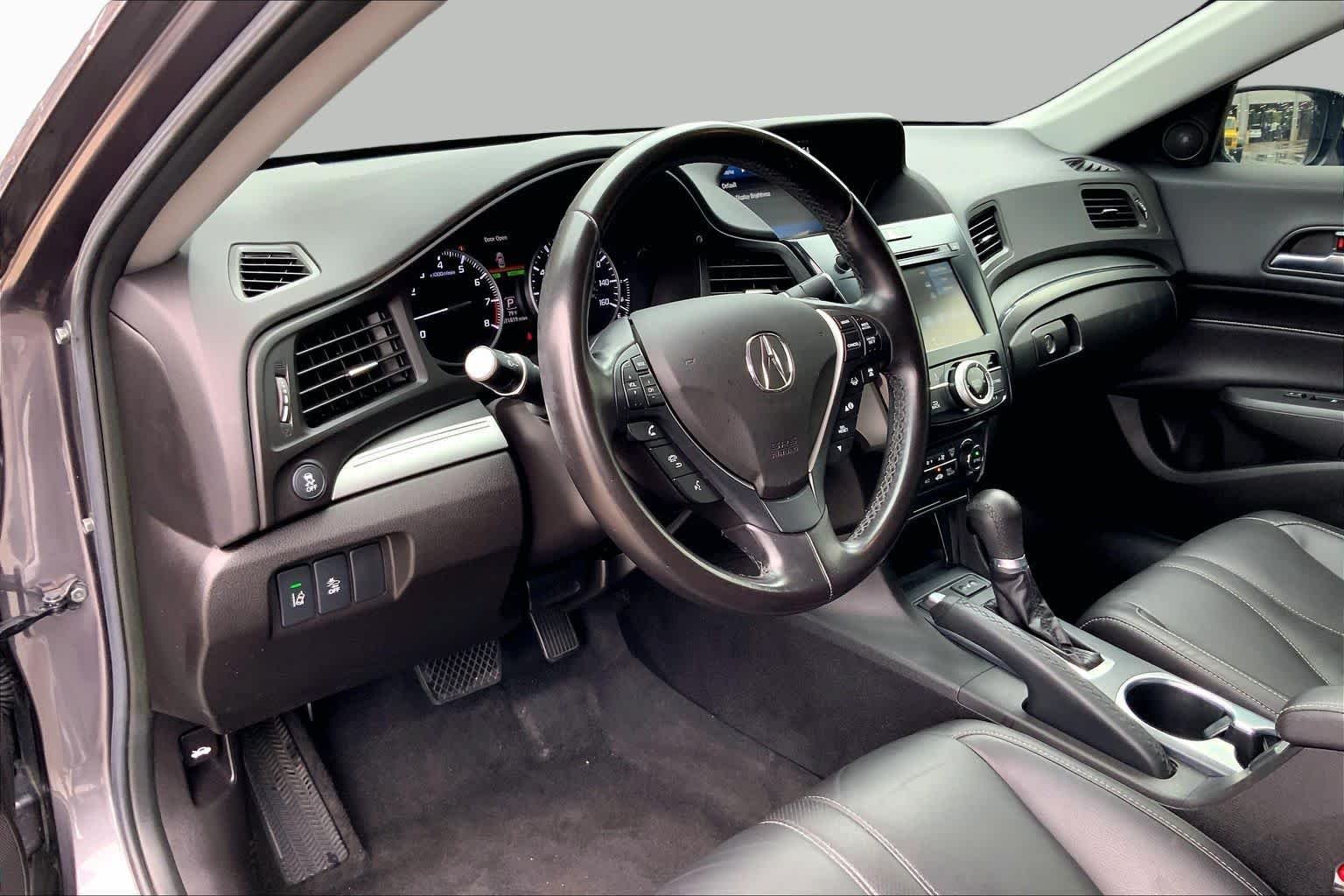 Used 2021 Modern Steel Metallic Acura w/Premium Package image 17