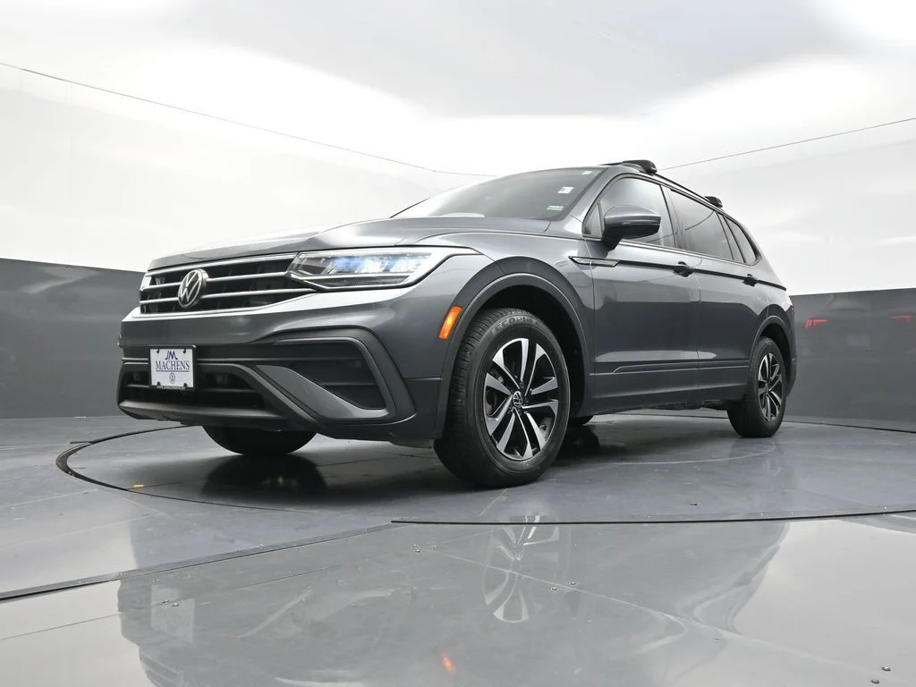 Used 2023 Gray Volkswagen 2.0T S image 25