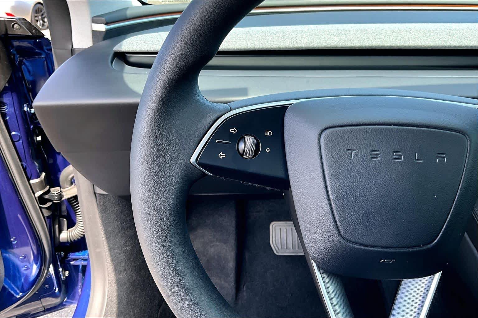 Used 2024 Deep Blue Metallic Tesla Long Range image 21