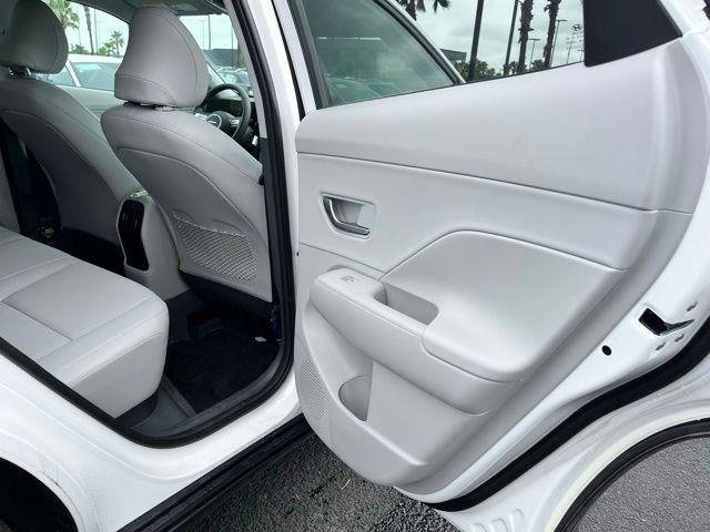 2026 Hyundai Kona SEL Premium - Photo 19