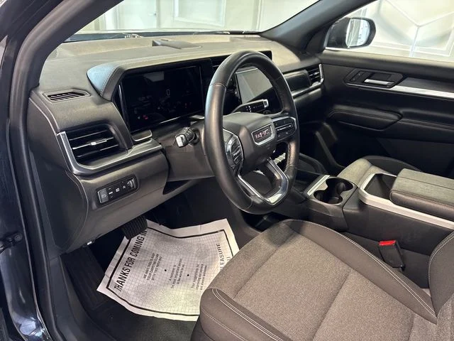 Used 2026 Ebony Twilight Metallic GMC Elevation image 6