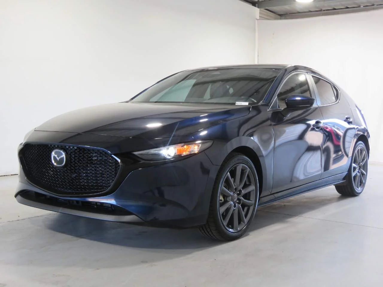 2024 Mazda CX-3 Preferred 2.5 AT 5-Door SKYACTIV's photo