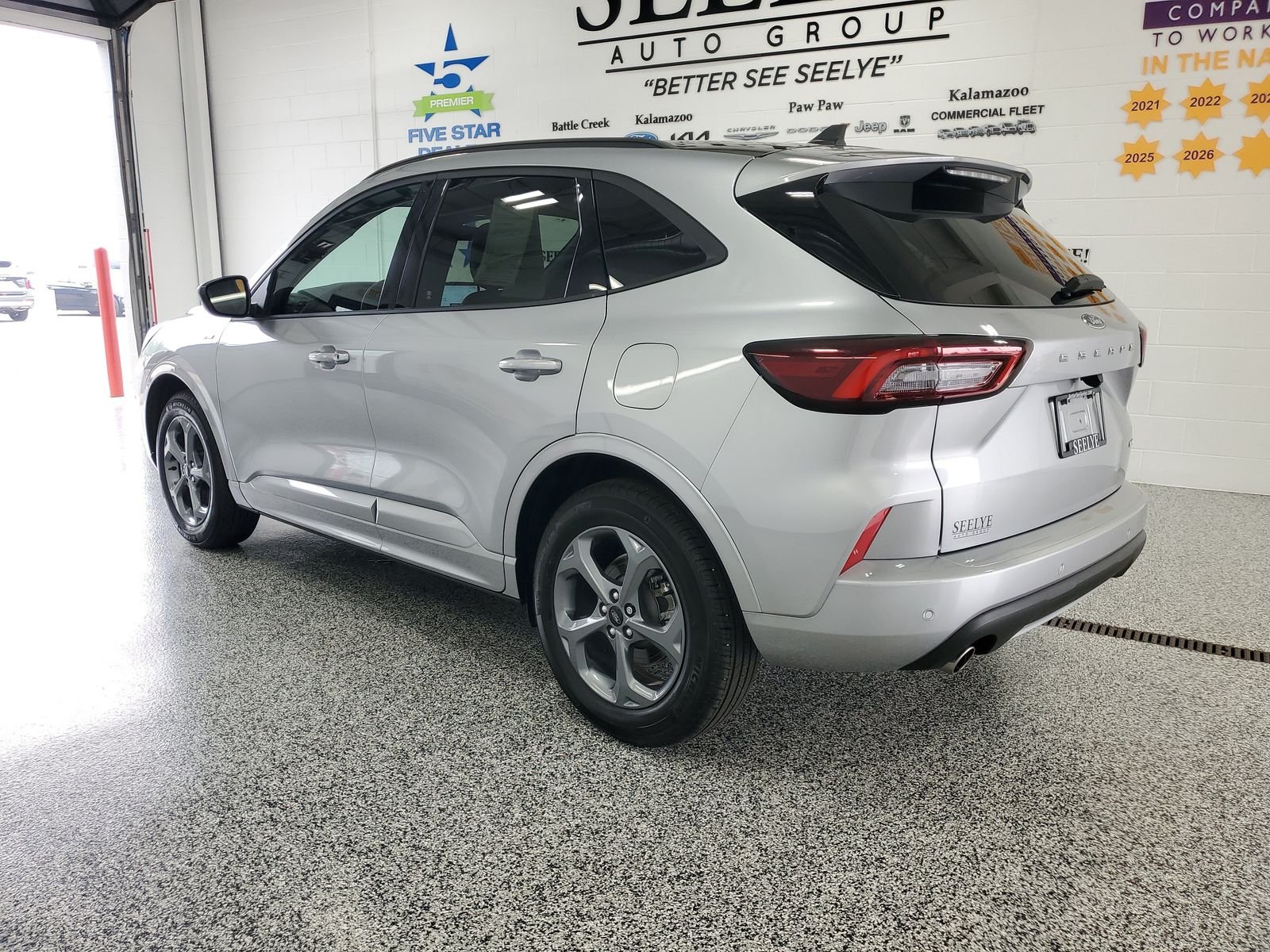 Used 2023 Silver Ford ST-Line image 3