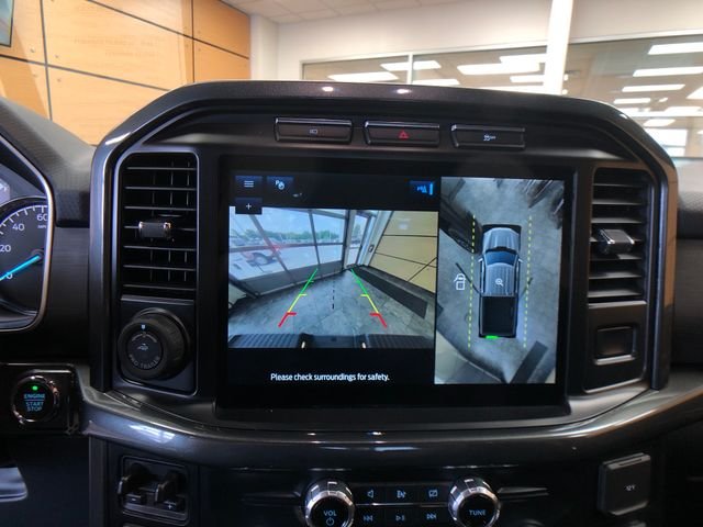 Used 2023 Black Metallic Ford XLT image 16