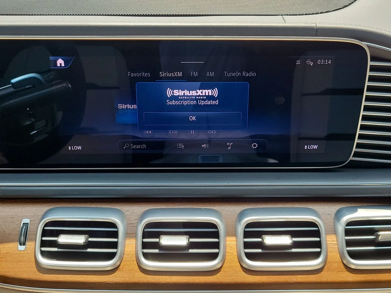 Certified Used 2024 Green Mercedes-Benz GLE 53 AMG® image 18