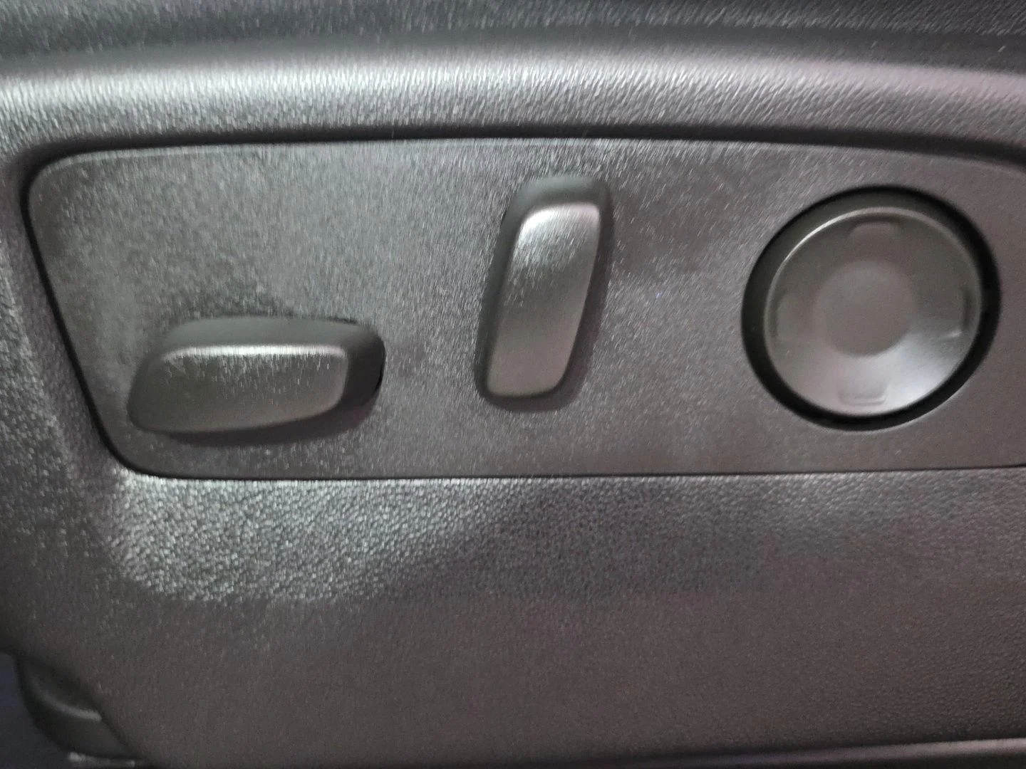 Used 2023 Dark Ash Metallic Chevrolet Premier image 14