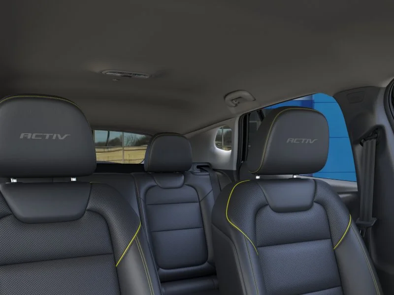 New 2026 Summit White Chevrolet ACTIV image 25