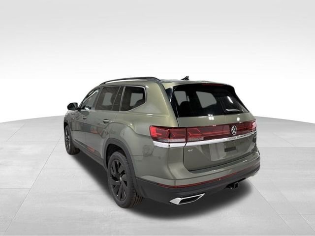 New 2026 Green Volkswagen 2.0T SE w/Technology image 3