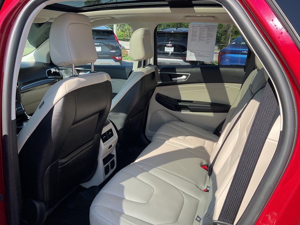 Used 2020 Rapid Red Metallic Tinted Clearcoat Ford Titanium image 17