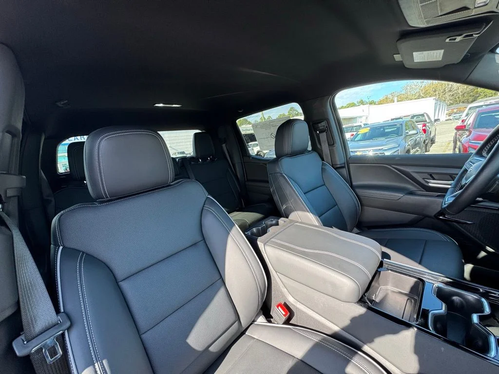 New 2026 Slate Gray Metallic Chevrolet LT image 17
