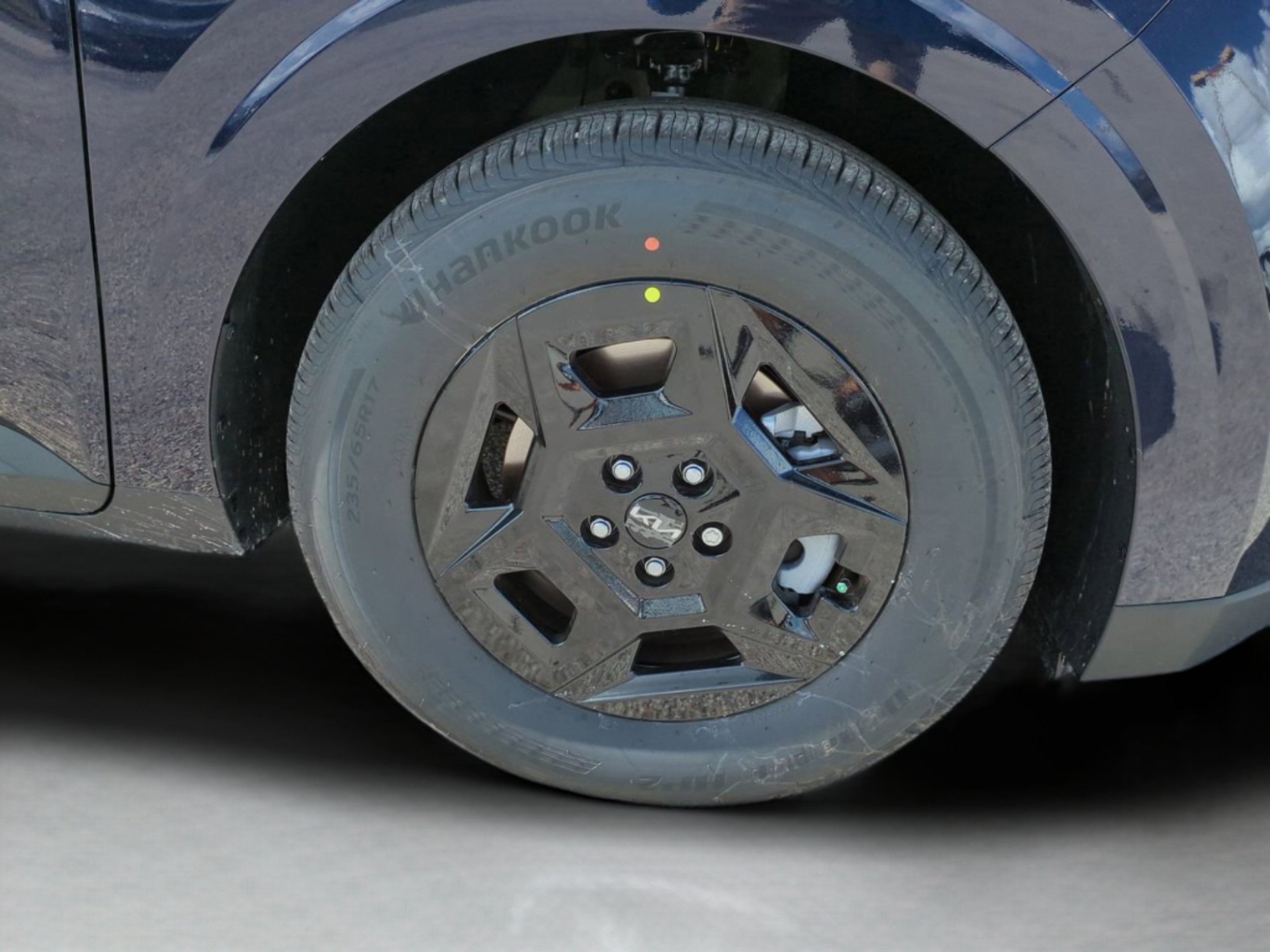 New 2026 Deep Chroma Blue Kia LX image 11