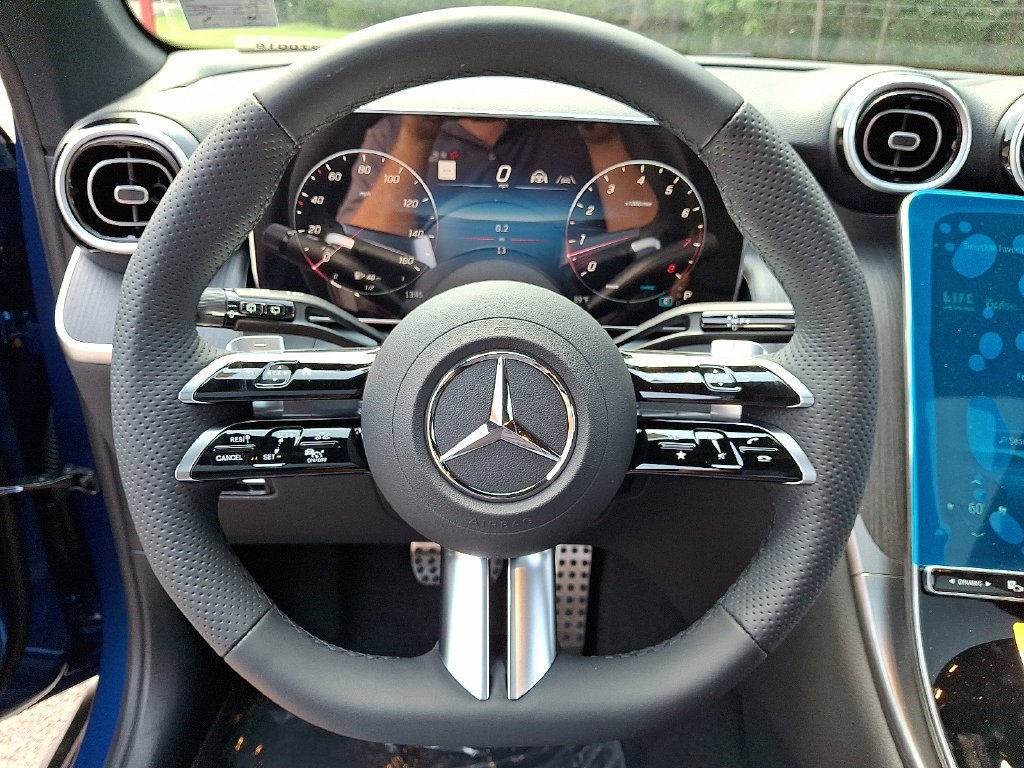 New 2027 Starling Blue Metallic Mercedes-Benz GLC 300 image 34