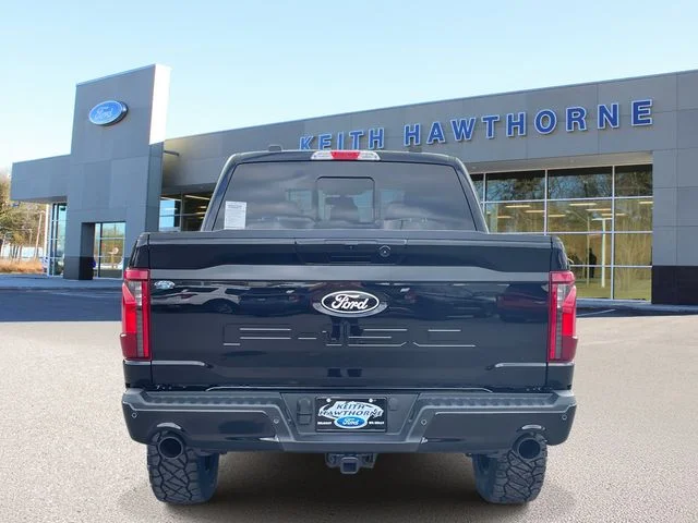 New 2026 Agate Black Metallic Ford XLT image 5