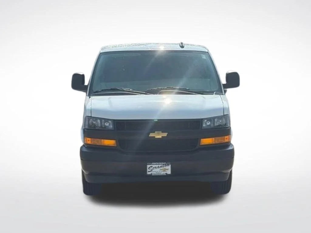 2025 Chevrolet Express Cargo Work Van - Photo 7