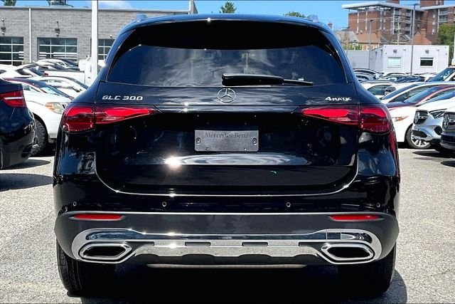 Certified Used 2023 Black Mercedes-Benz GLC 300 image 3