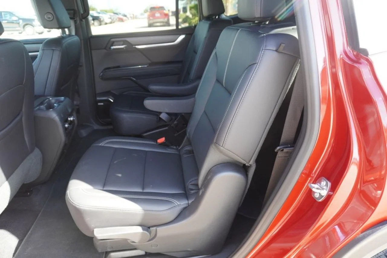 2026 GMC Acadia Elevation - Photo 23