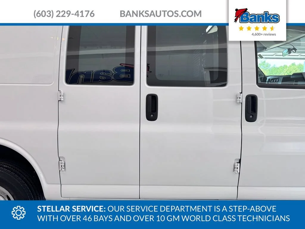 2024 Chevrolet Express Cargo Work Van - Photo 8