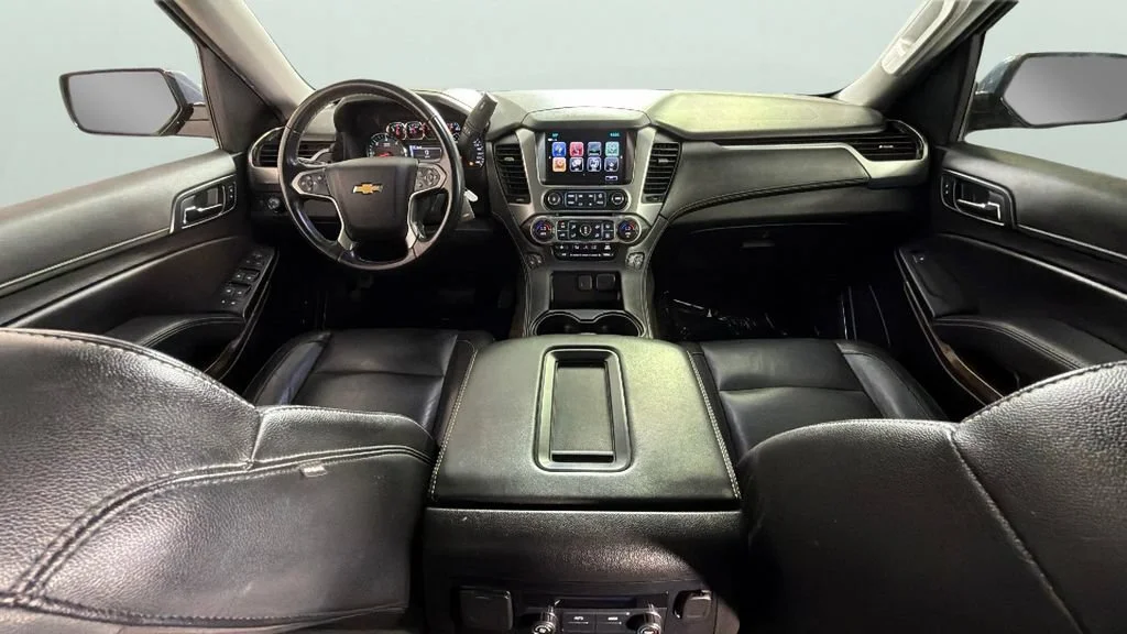 Used 2019 SHADOW GRAY METALLIC Chevrolet LT image 31
