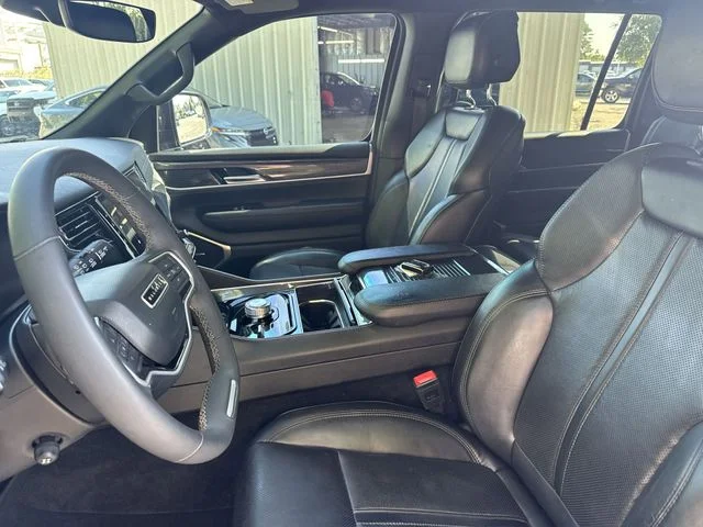 Used 2022 Black Jeep Series I image 17