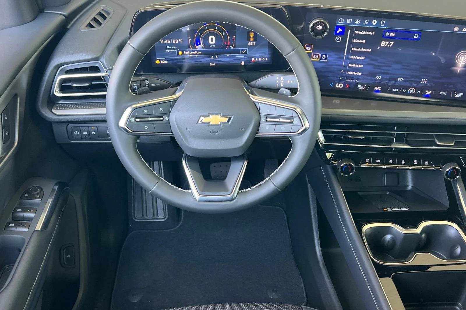 New 2027 Mosaic Black Metallic Chevrolet LT image 14