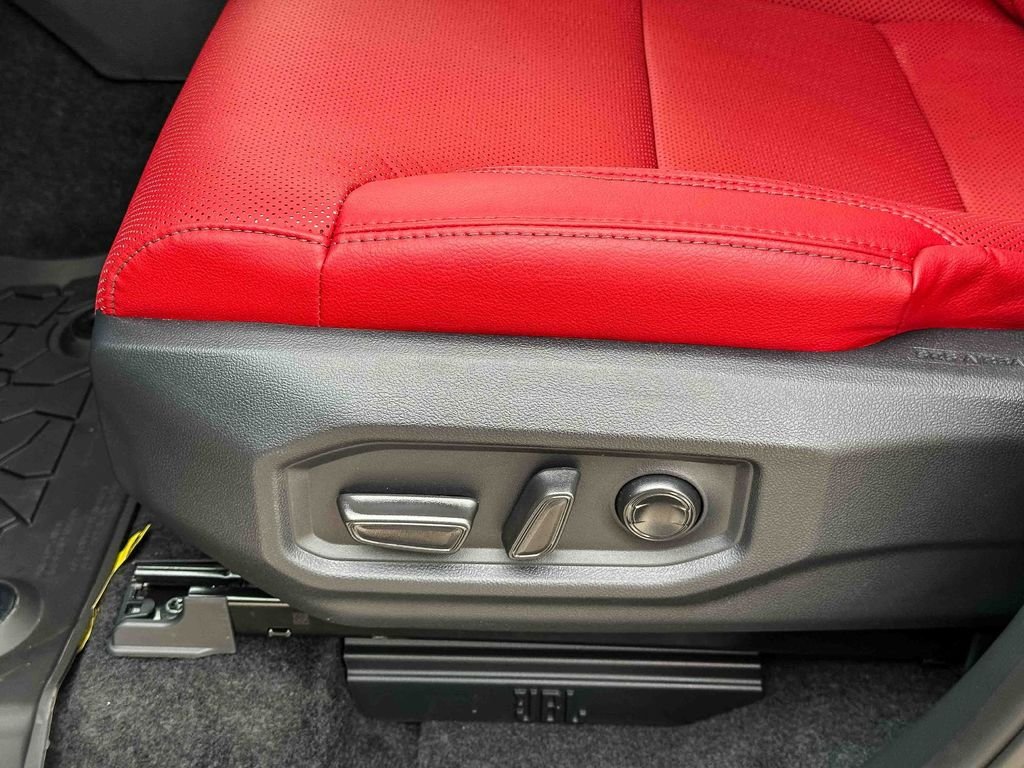 2026 Toyota Tundra TRD Pro - Photo 11