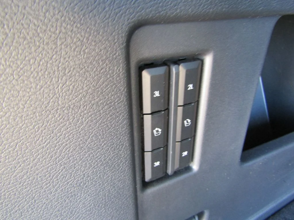 Used 2023 Starlight Lincoln Reserve image 38