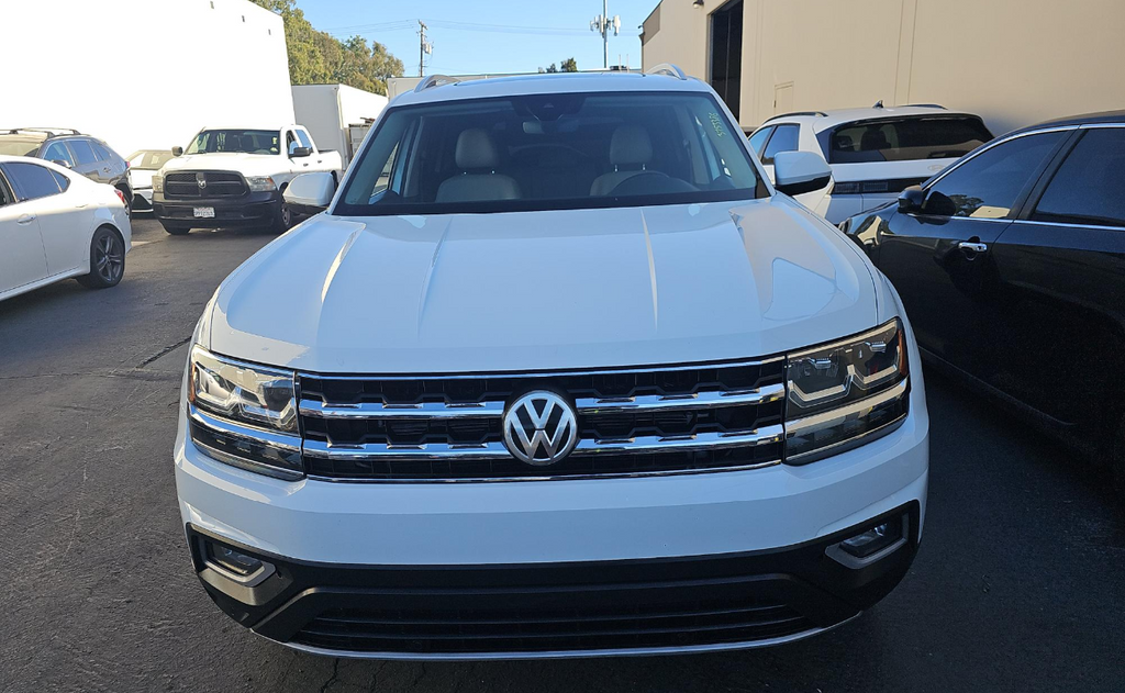 Used 2018 Volkswagen Atlas SEL with VIN 1V2ER2CA8JC539489 for sale in Santa Barbara, CA