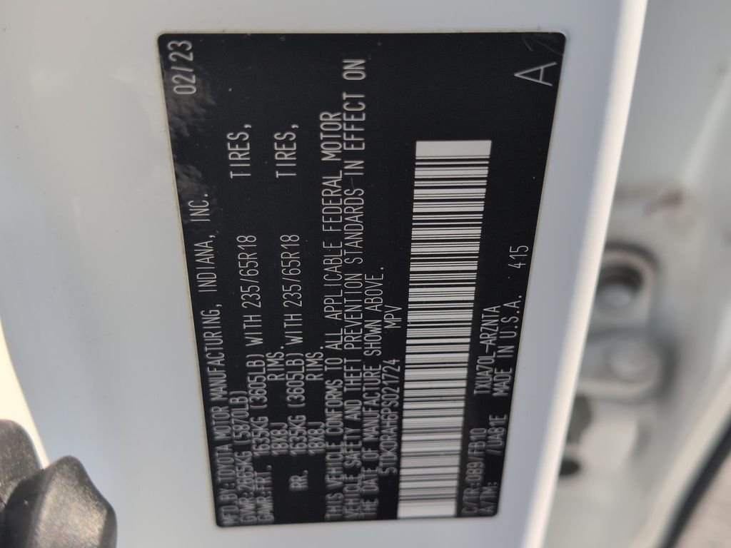 Used 2023 Beige Toyota L image 33