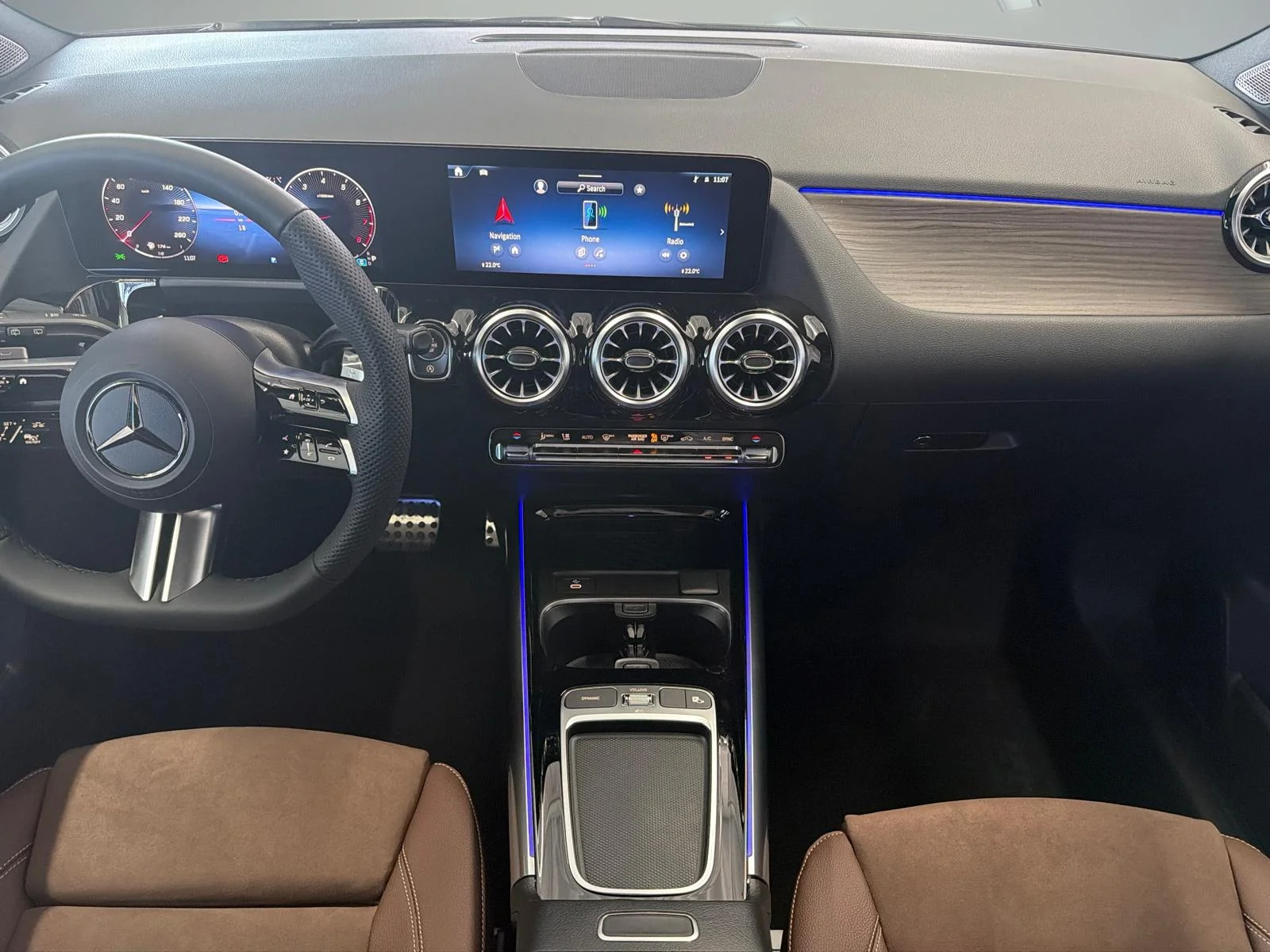 Used 2026 White Mercedes-Benz GLA 250 4MATIC SUV image 26