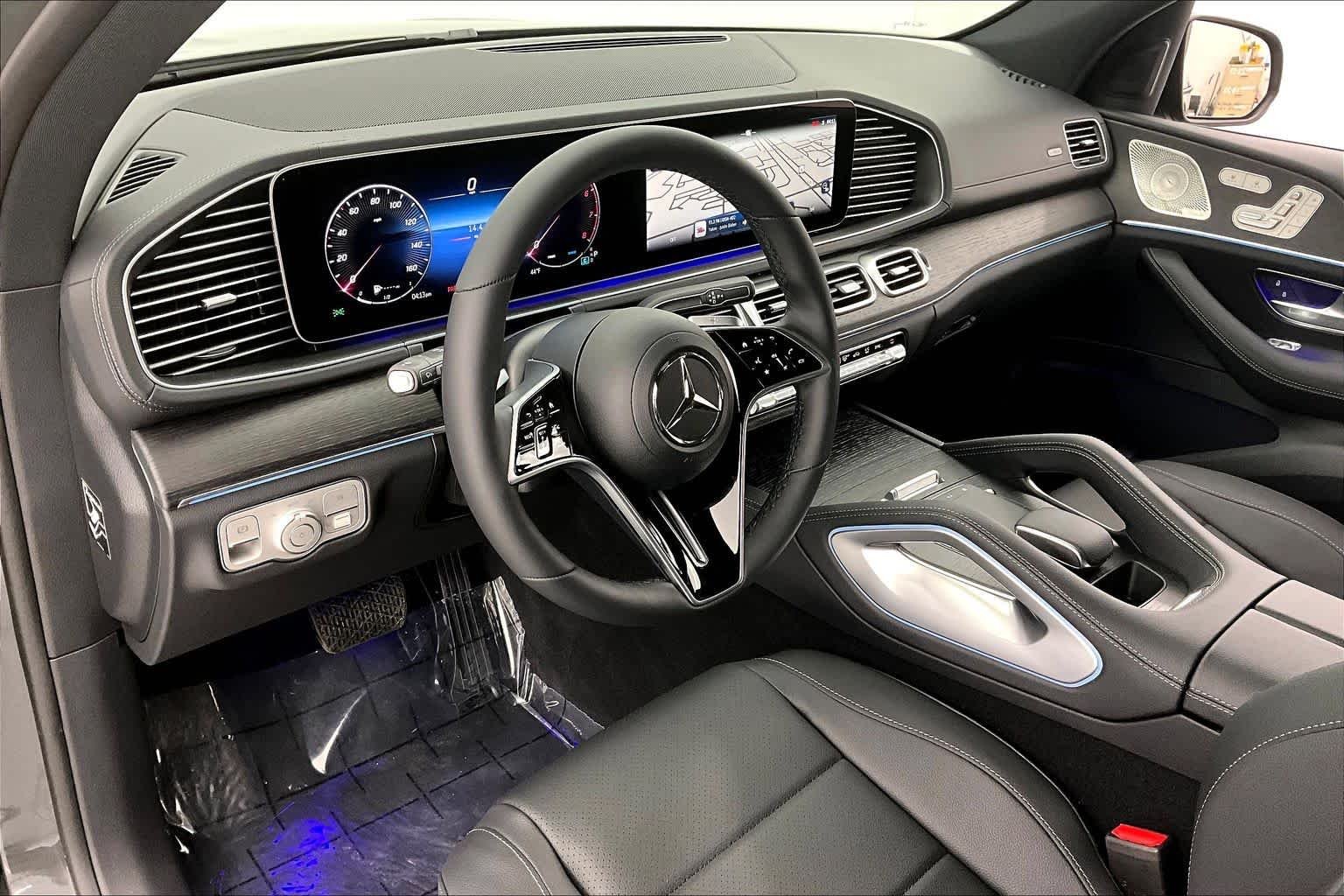 New 2026 MANUFAKTUR Silicon Grey Mercedes-Benz GLE 450 image 2