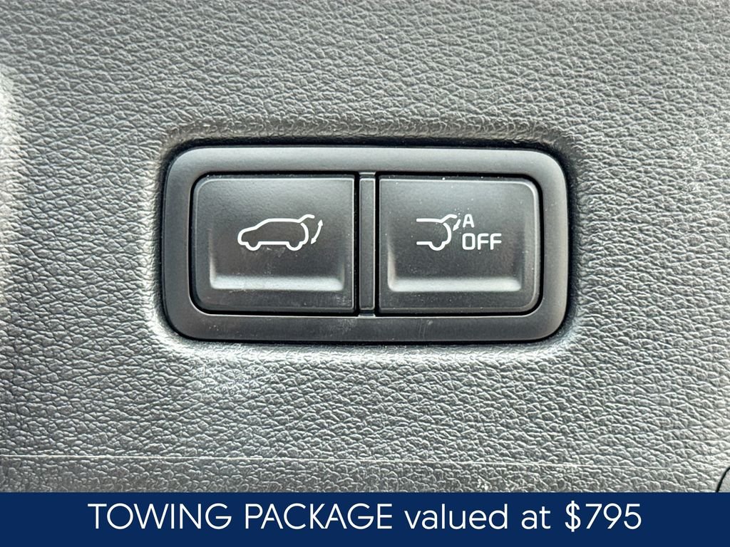 Used 2024 White Kia SX-Prestige image 39