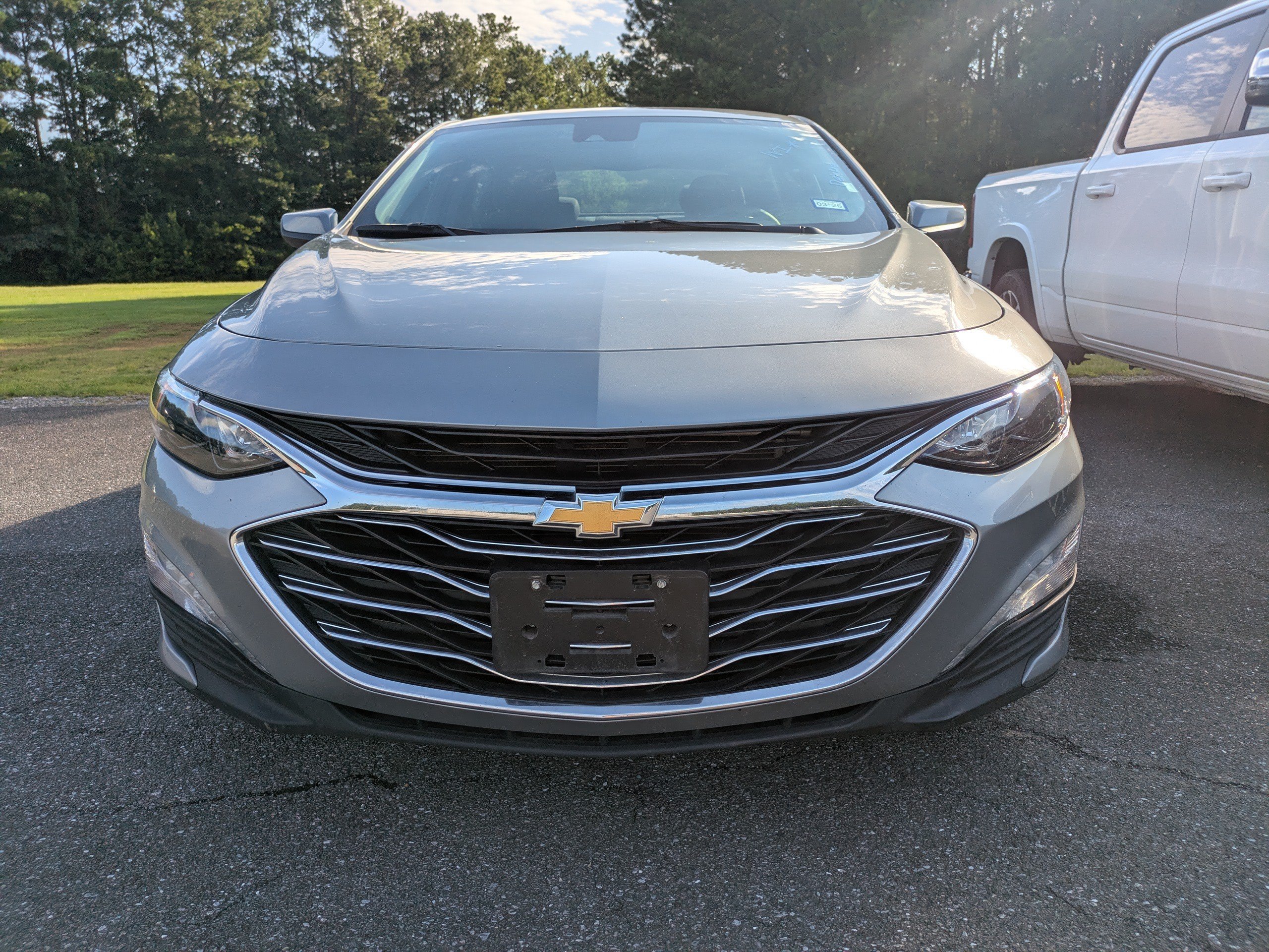 Used 2024 Sterling Gray Metallic Chevrolet LT image 3