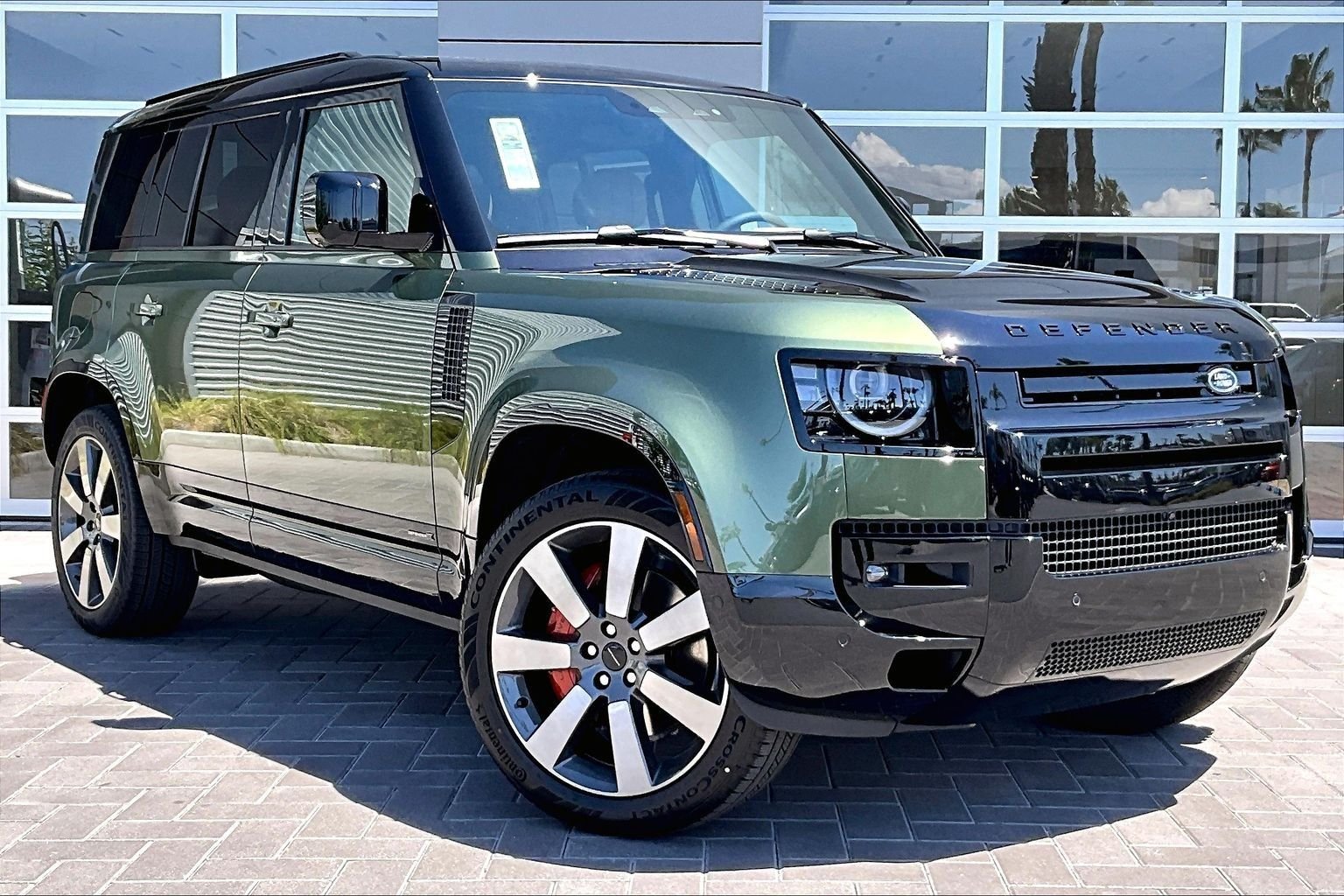 New 2026 Woolstone Green Land Rover X image 2