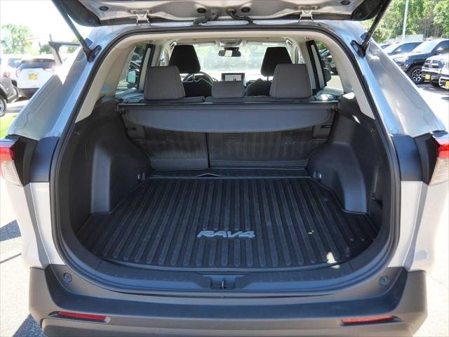 Certified Used 2024 SILVER SKY METALLIC Toyota  image 19