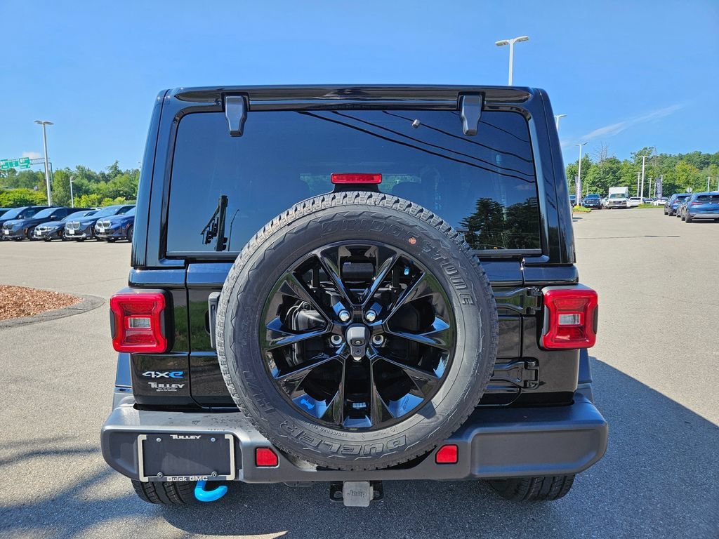 Used 2023 Black Jeep Sahara 4x4 image 6