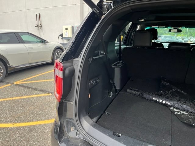 Used 2017 Shadow Black Ford Platinum image 18