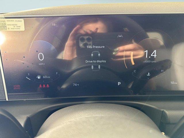 New 2027 White Hyundai SEL Activity AWD image 18