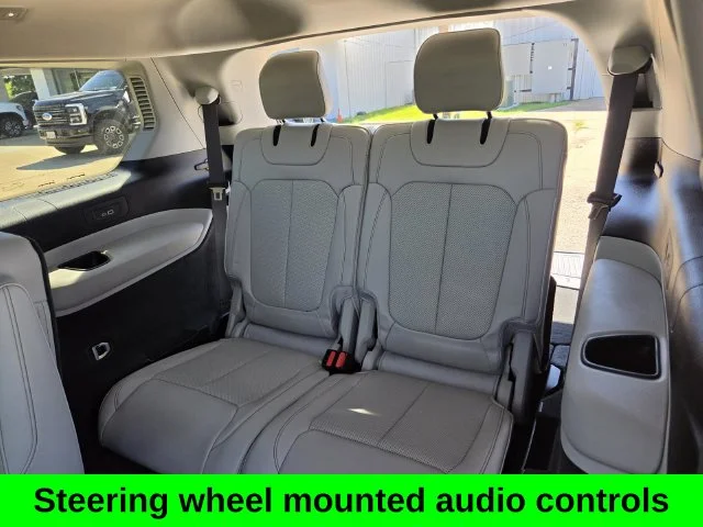 Used 2023 Gray Jeep Overland image 31