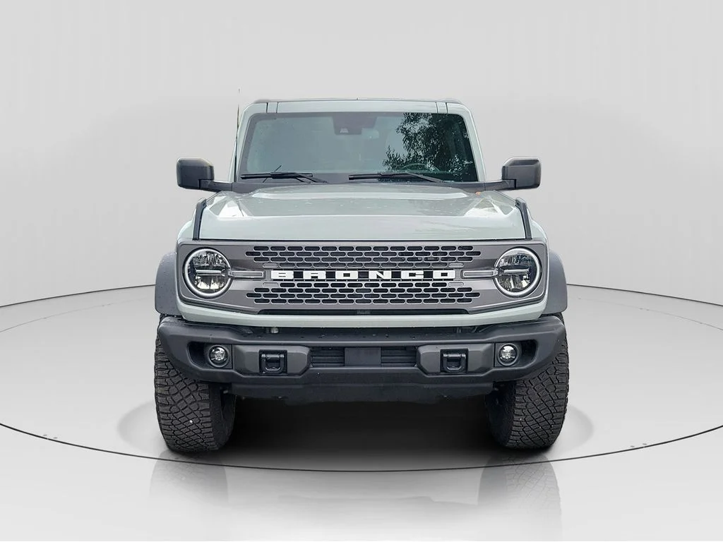 Used 2023 Gray Ford Badlands image 2