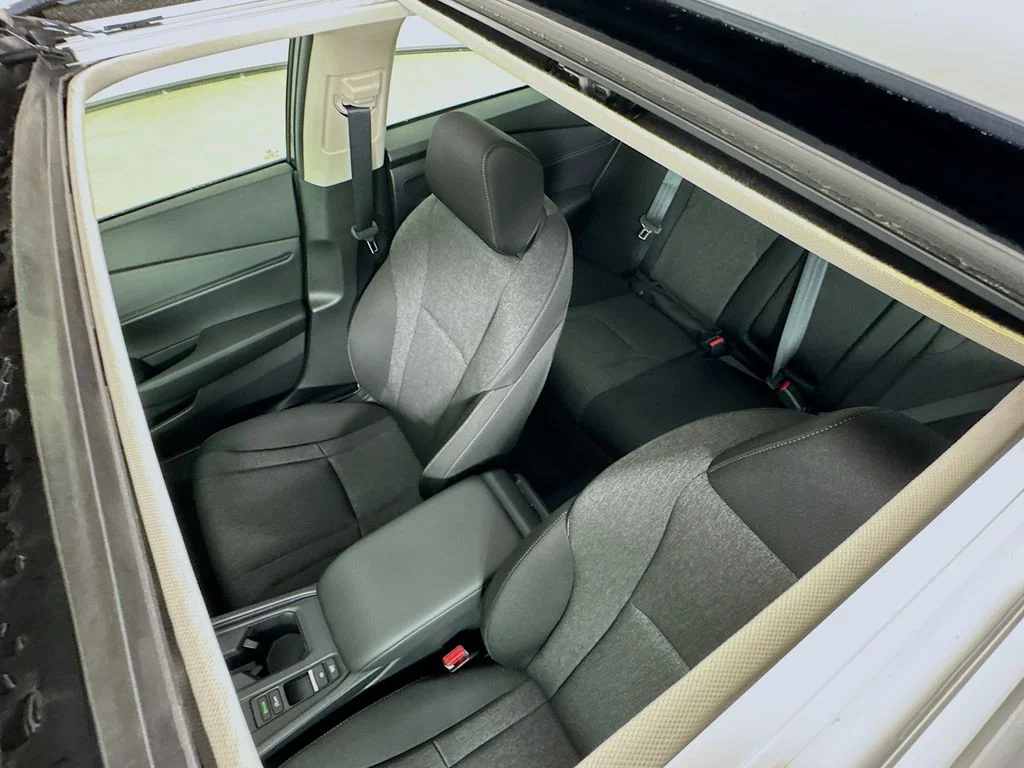 New 2026 Meteorite Gray Metallic Honda SE image 31