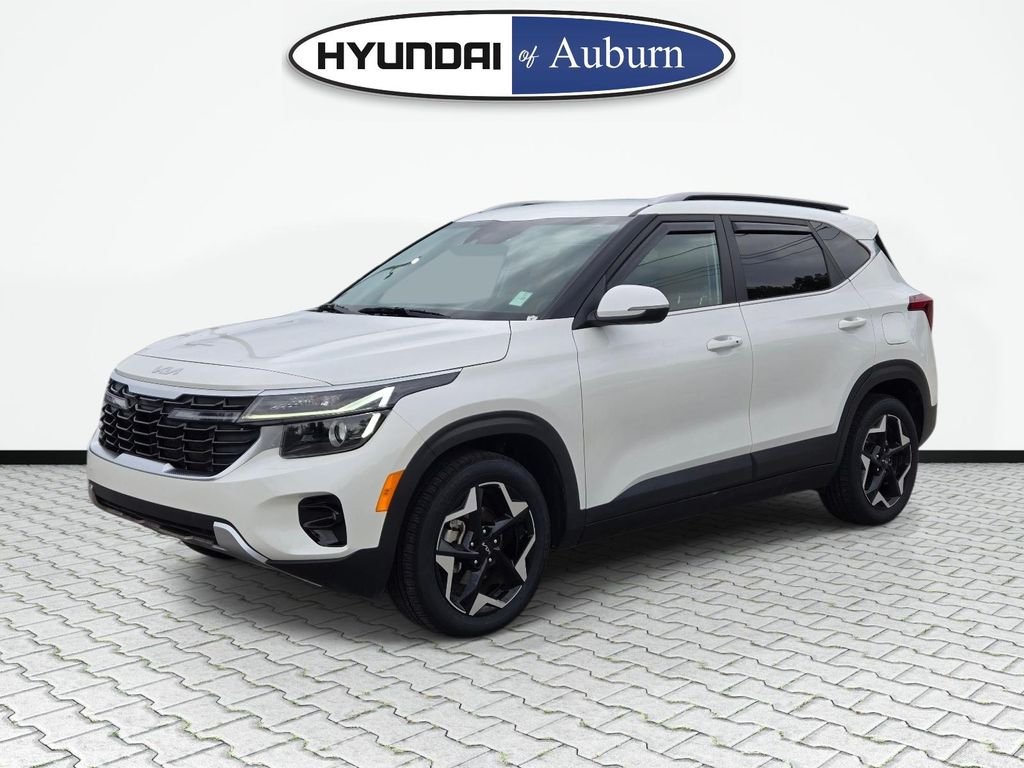 Used 2024 White Kia EX image 10