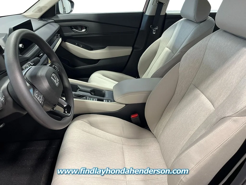 New 2026 Meteorite Gray Metallic Honda SE image 15