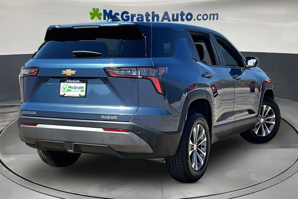 Used 2025 Blue Chevrolet LT image 7