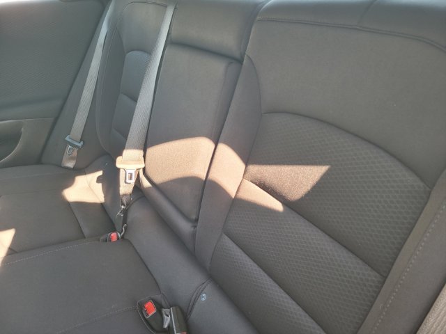 Used 2025 White Chevrolet LT image 15