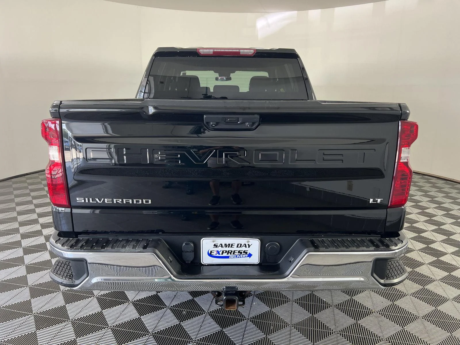 Used 2023 Black Chevrolet LT image 25