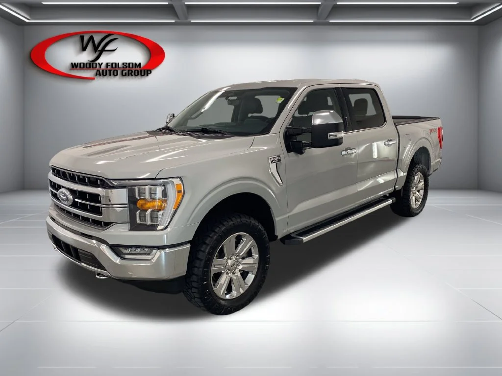 Used 2023 White Ford Lariat image 2