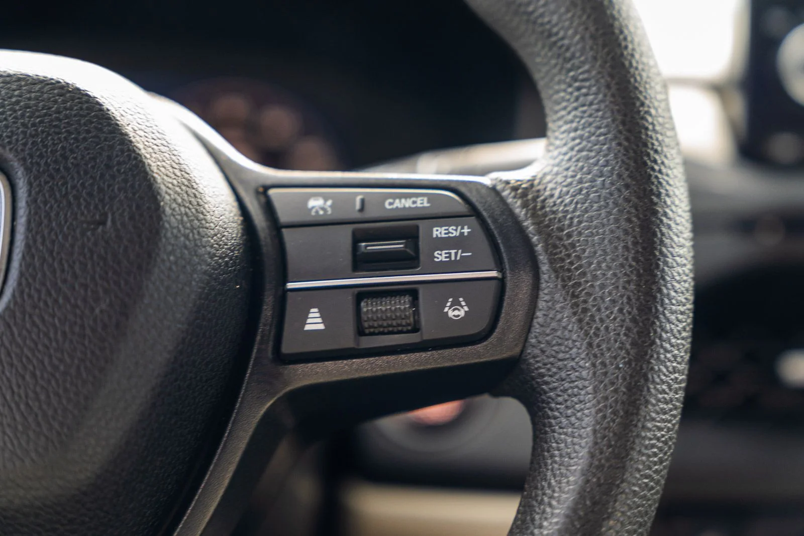Used 2024  Honda EX image 21