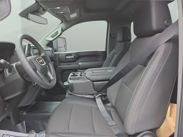 2026 GMC Sierra 3500HD Pro - Photo 25