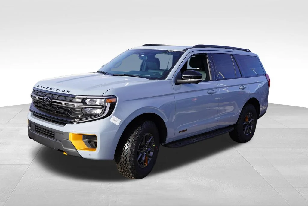 New 2026 Gray Ford Tremor image 7