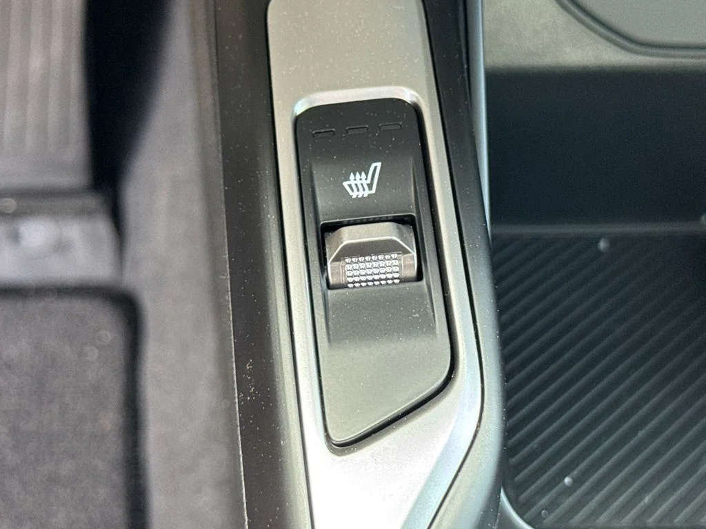 New 2025 Red Kia S image 31